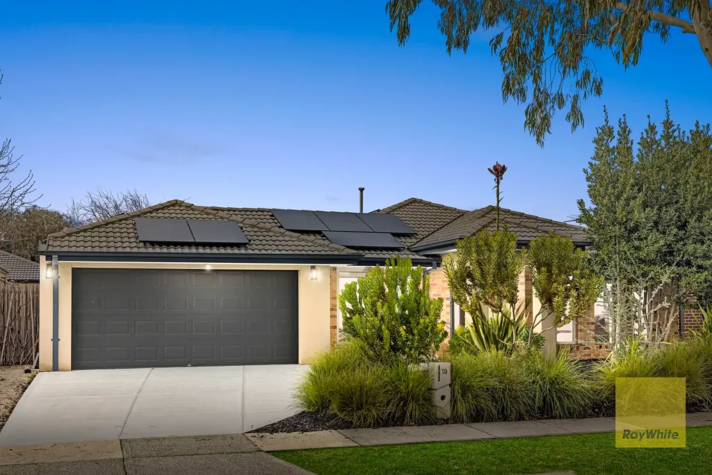 19 Cruise Street, Point Cook, VIC 3030