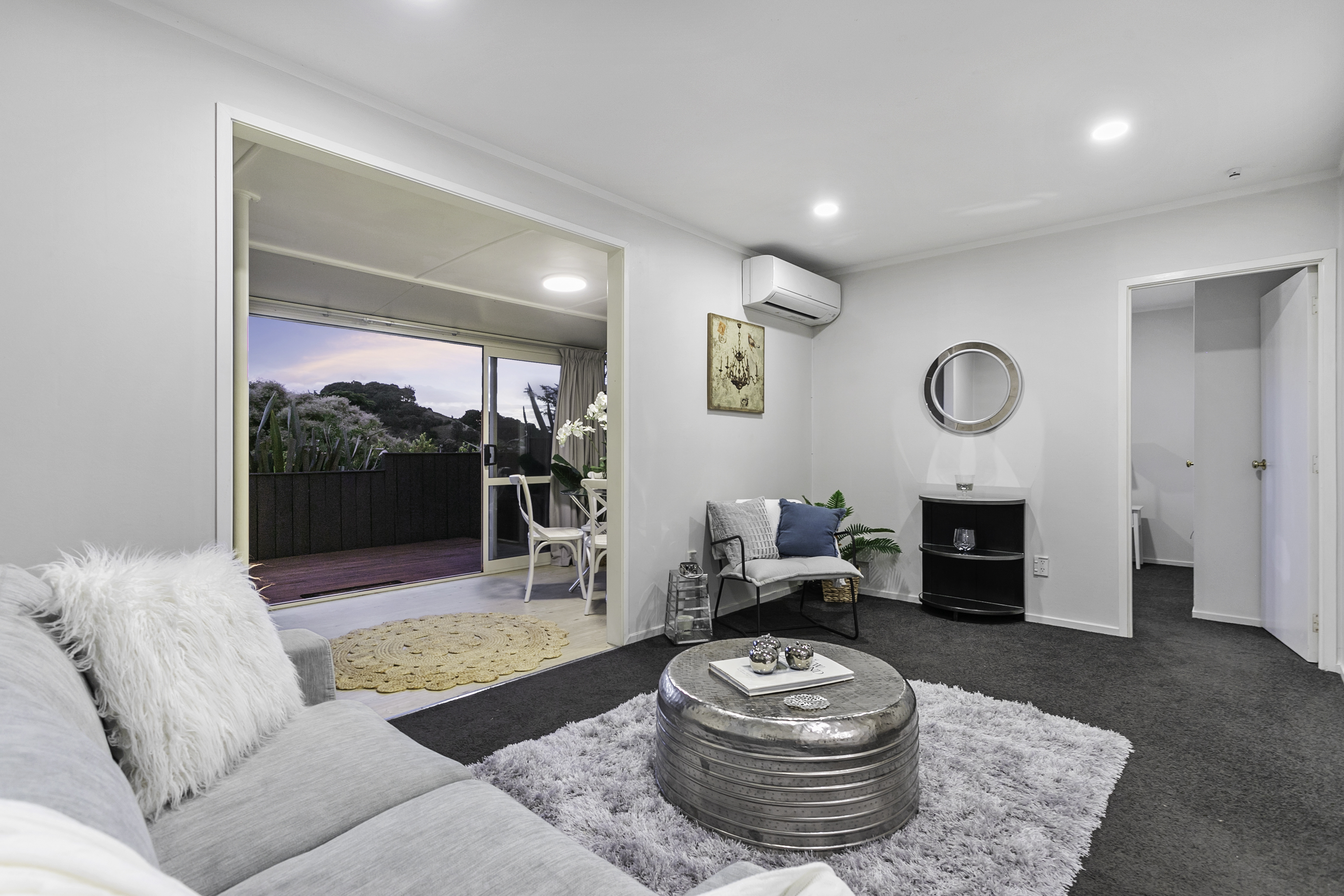 3/2b Queensway, Three Kings, Auckland, 2 રૂમ, 1 બાથરૂમ