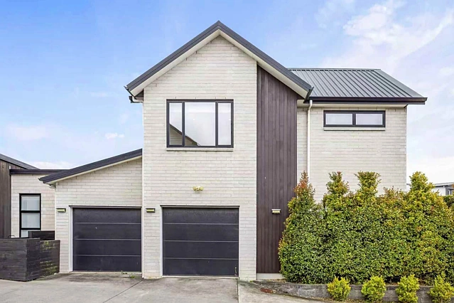 29 Westgate Drive, Westgate, Waitakere City