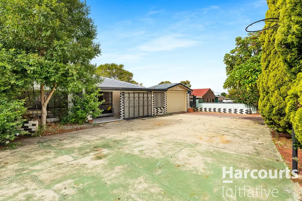 18 Hollingsworth Avenue, Koondoola, WA 6064
