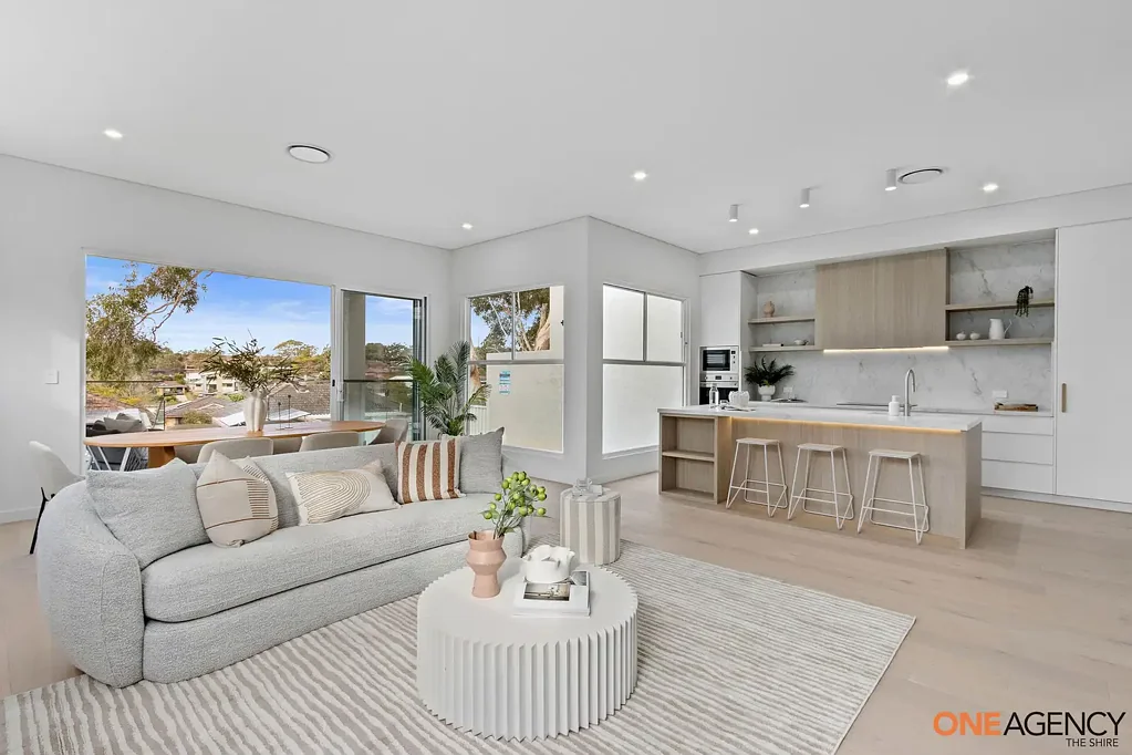 Kirrawee 3ਬੈੱਡਰੂਮ RARE SINGLE LEVEL HAMPTONS DUPLEX