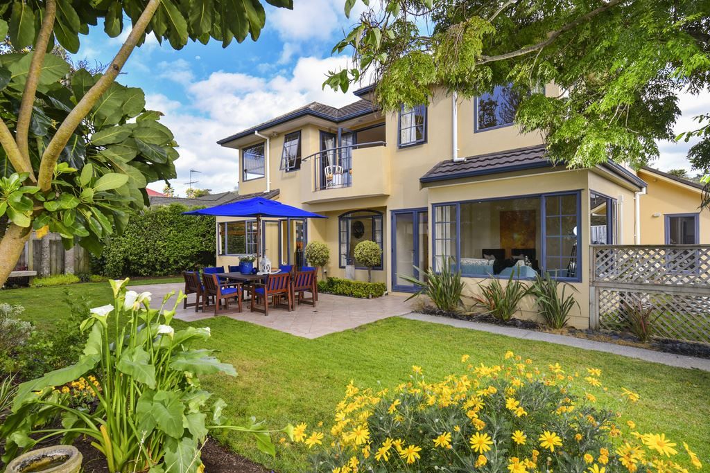 33 Ponderosa Drive, Oteha, Auckland - North Shore, 5 Bedrooms, 3 Bathrooms