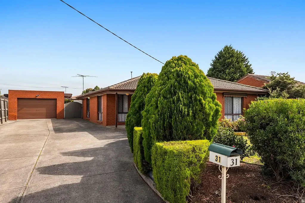 Craigieburn 3房 位于成熟社区 Craigieburn 的空间、停车位和潜力 Space, Parking & Potential in Established Craigieburn