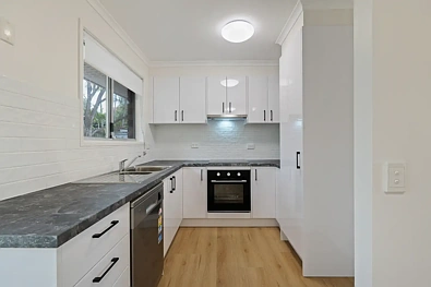 ਰਸੋਈ - 10 Beckett Road, Mcdowall, QLD 4053