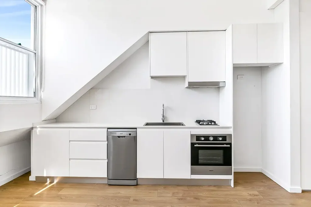Stylish Top-Floor Studio in a Premium Redfern Location