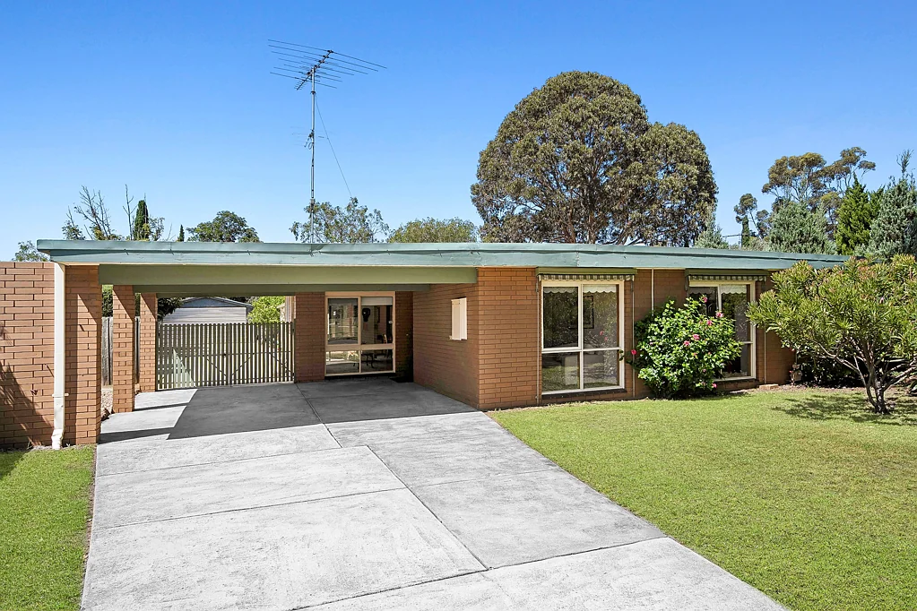 6 Benjamin Drive, Lara, VIC 3212