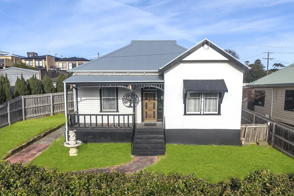Warrnambool 2 Bedroom Low Maintenance Cottage Living