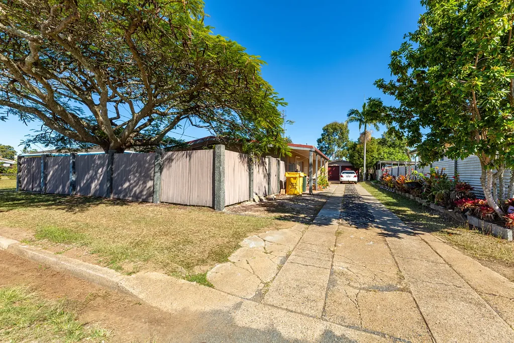 Avenell Heights 4Zimmer Endless Possibilities on a Generous 1,007m² Block