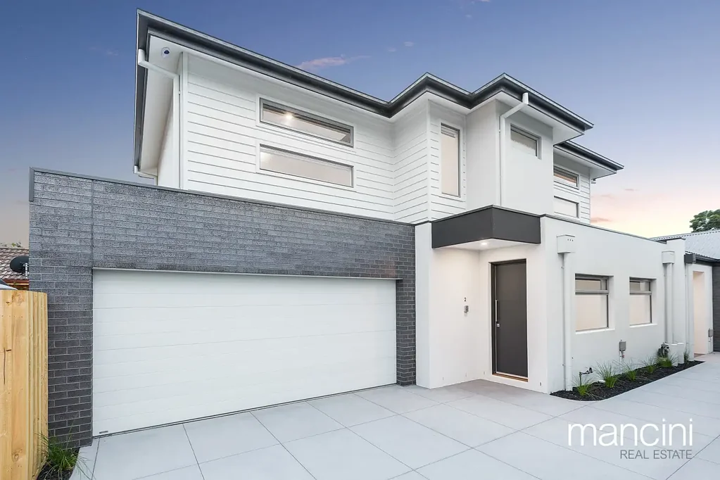 Altona 3कमरा Near New Three Bedroom, Well Built Townhouse