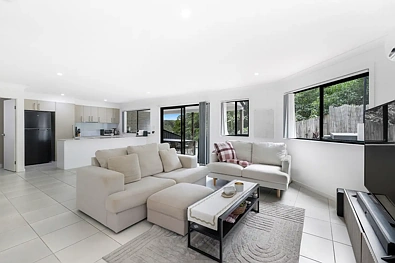 Pacific Pines 5房  Spacious Five-Bedroom Townhouse - Carefree living