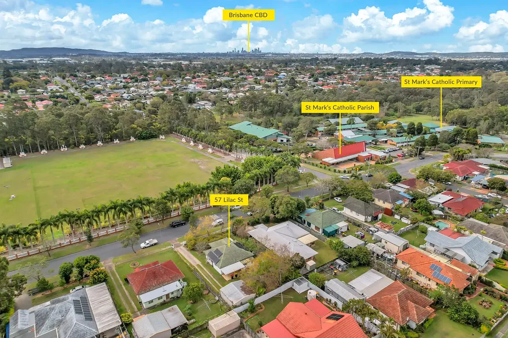 Inala 3房 宽敞卧室三间 736m²阔地 步行便利社区 车位充足太阳能 Location & Potential on 736m2 block