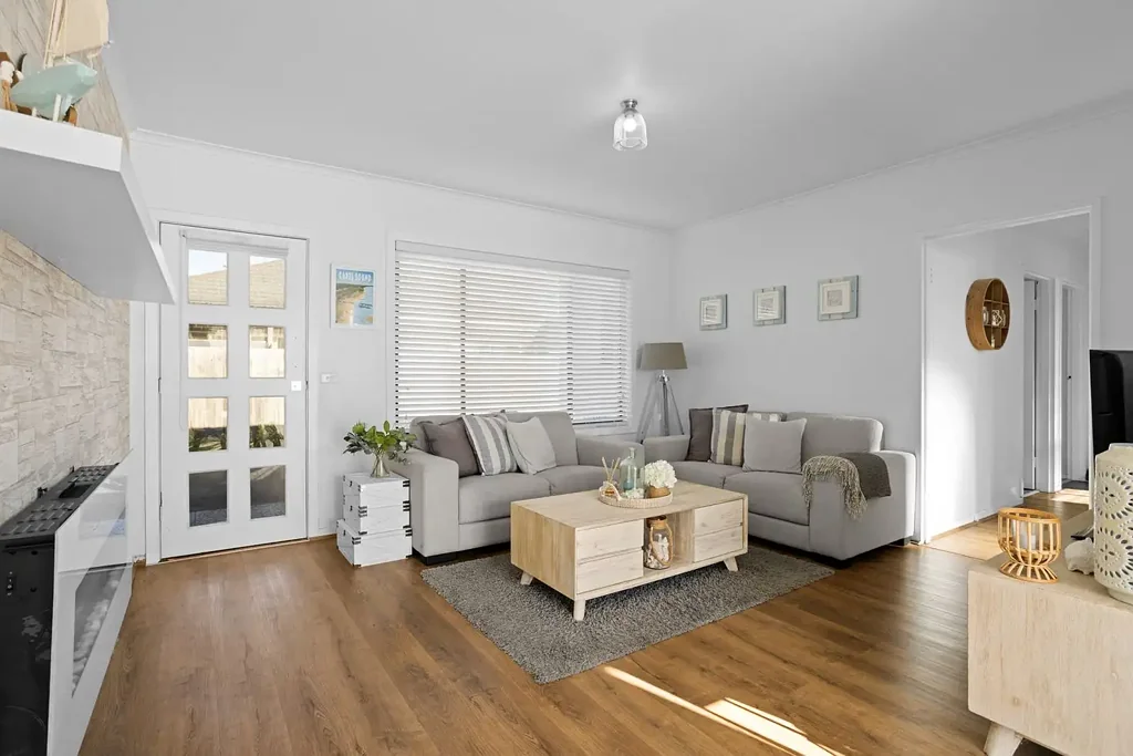 2/28 Staughton Avenue, Capel Sound, VIC 3940