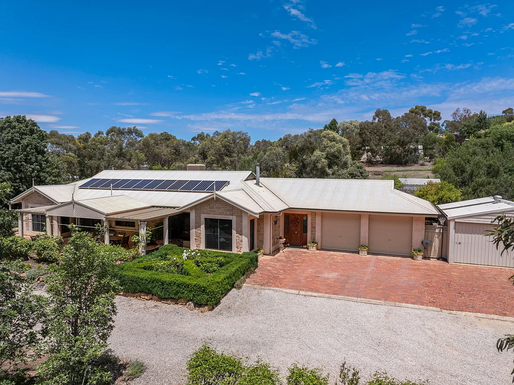 58 Neagles Rock Road, Clare, SA 5453