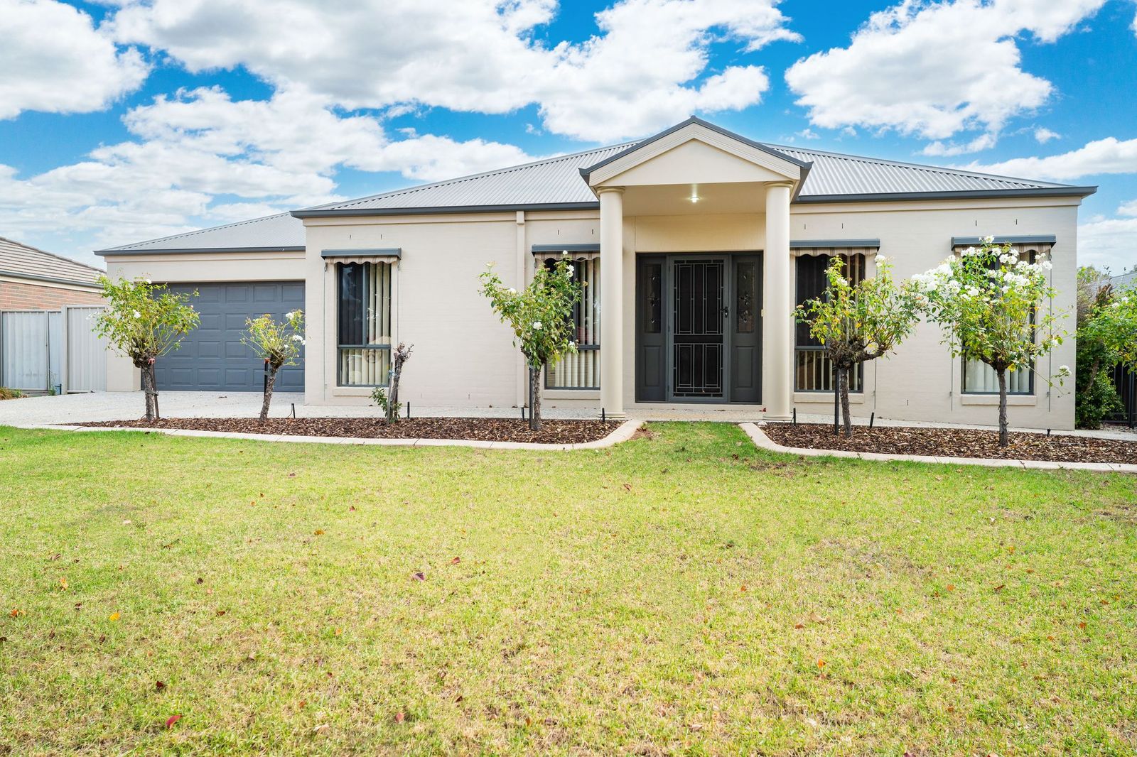 17 NEDLANDS CL, WEST WODONGA VIC 3690, 0房, 0浴, House