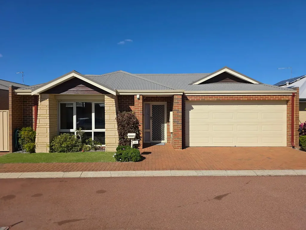 Canning Vale 3ਬੈੱਡਰੂਮ Villa 35 at Joseph Banks Estate – Fully Refurbished Before Settlement