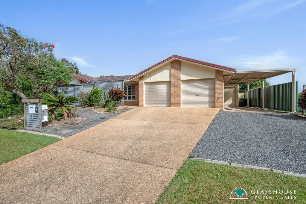 Glass House Mountains 4房  Convenient Location with Mountain views