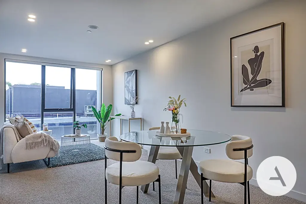 Dickson 1房  First Home? Investment? This One's a Winner - The Pick of the Bunch of 1 Bedroom Apartments in Dickson