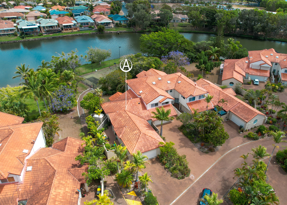 EMERALD LAGOON UNIT 9 24 RON PENHALIGON WAY, ROBINA QLD 4226, 0 habitaciones, 0 baños, Townhouse