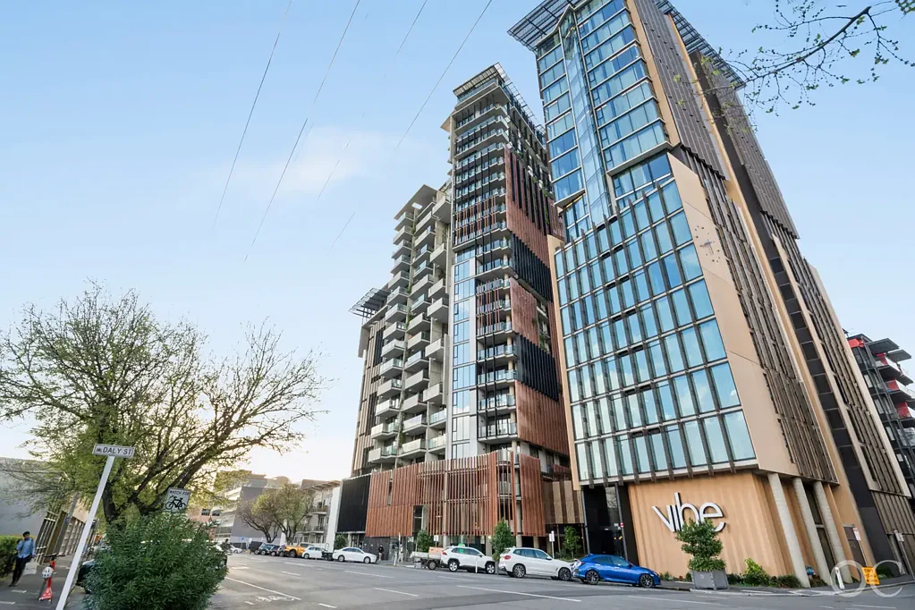 2001/248 Flinders Street, Adelaide, SA 5000