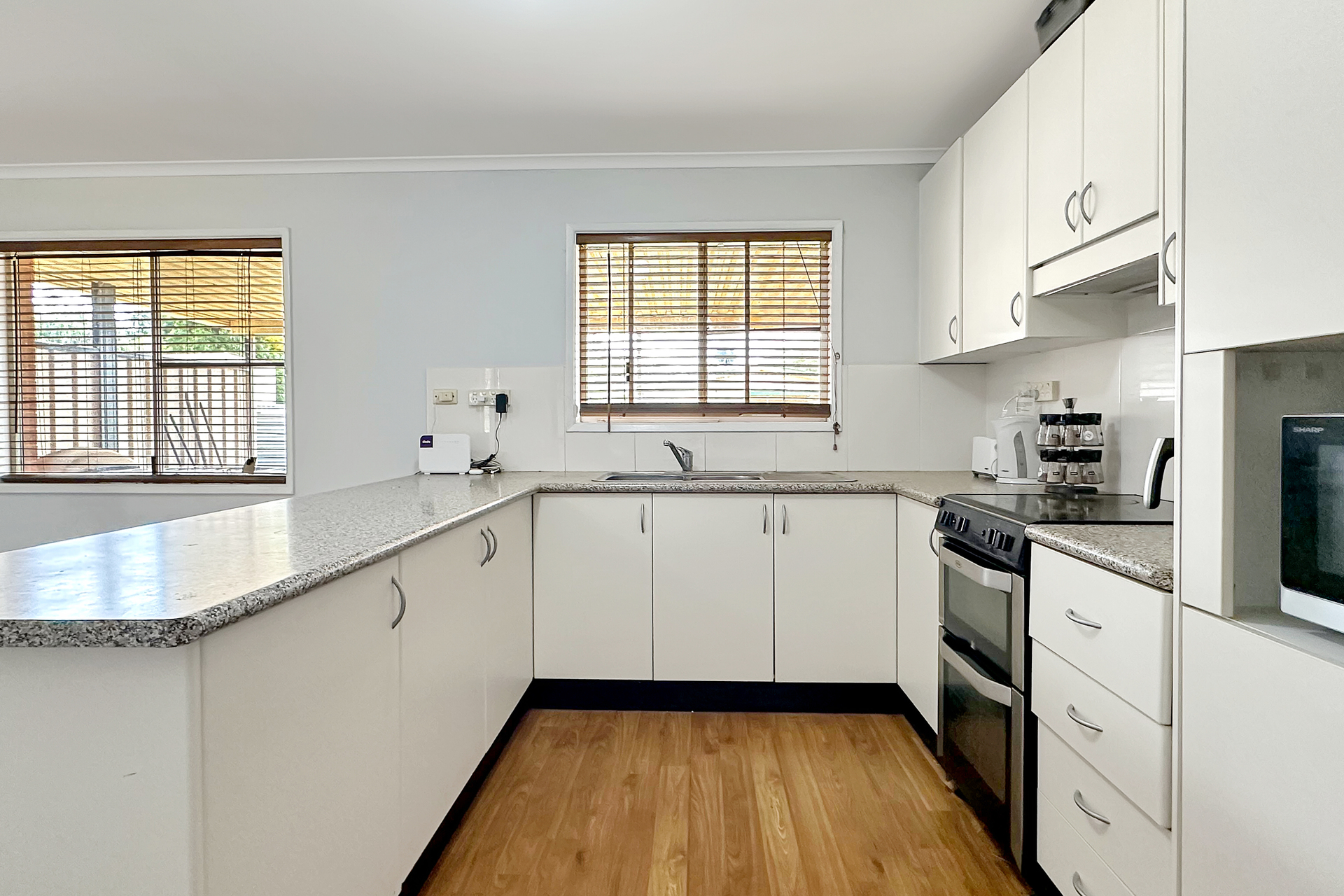 13 BELAGOY ST, COBAR NSW 2835, 0部屋, 0バスルーム, House