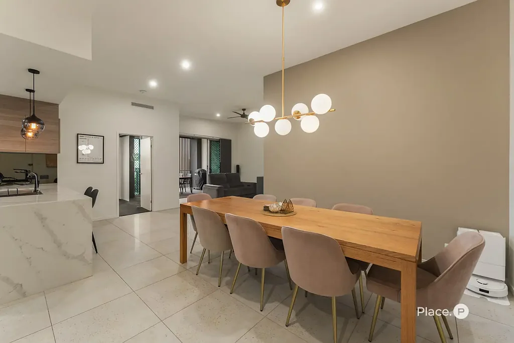 Carina 3 Slaapkamer Architectural Design and Effortless Lifestyle Living