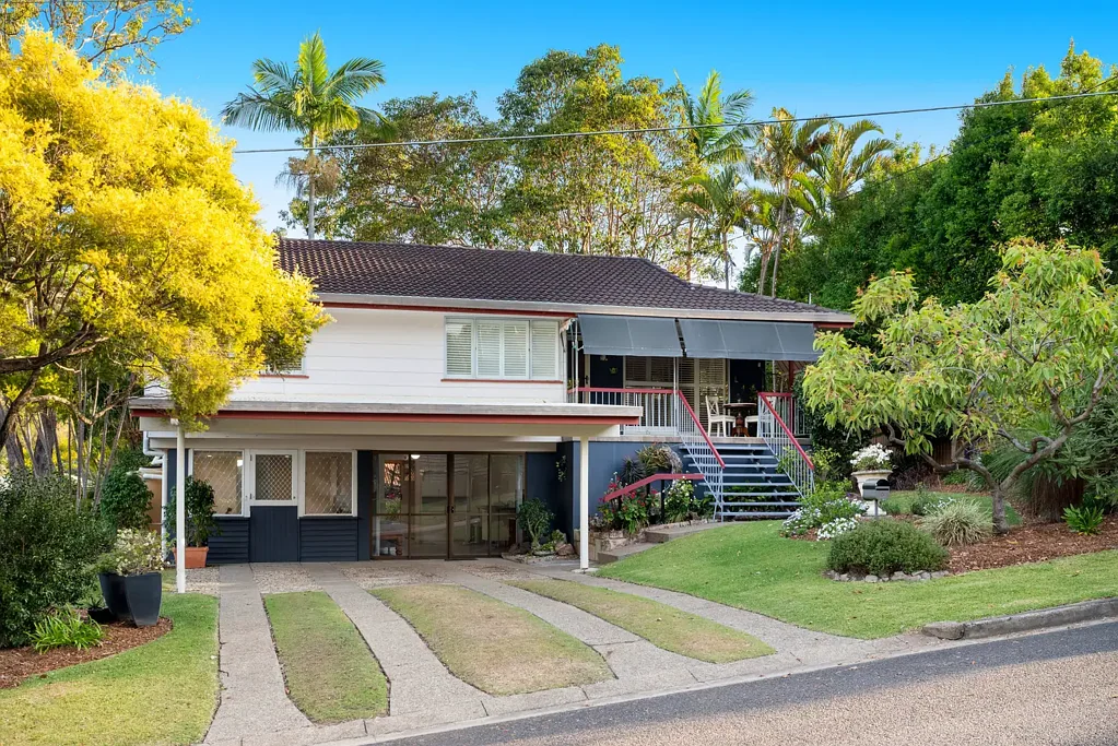 4 Glen Road, The Gap, QLD 4061