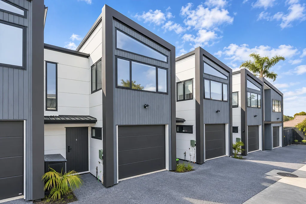 Kumeu 3कमरा THE FINAL ONE – Freehold Home with Garage