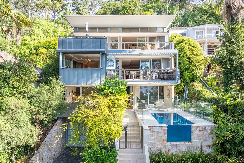 Clareville 5Kwarto An Architectural Showpiece with Iconic North Views to Lion Island