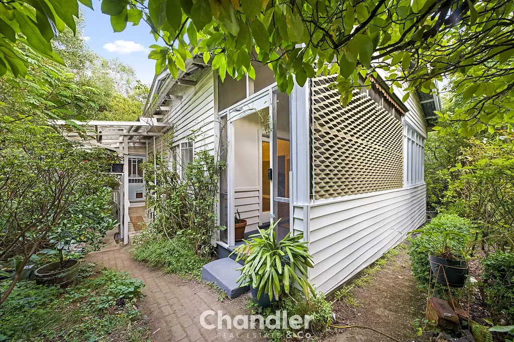6 Belgrave-Hallam Road, Belgrave, VIC 3160