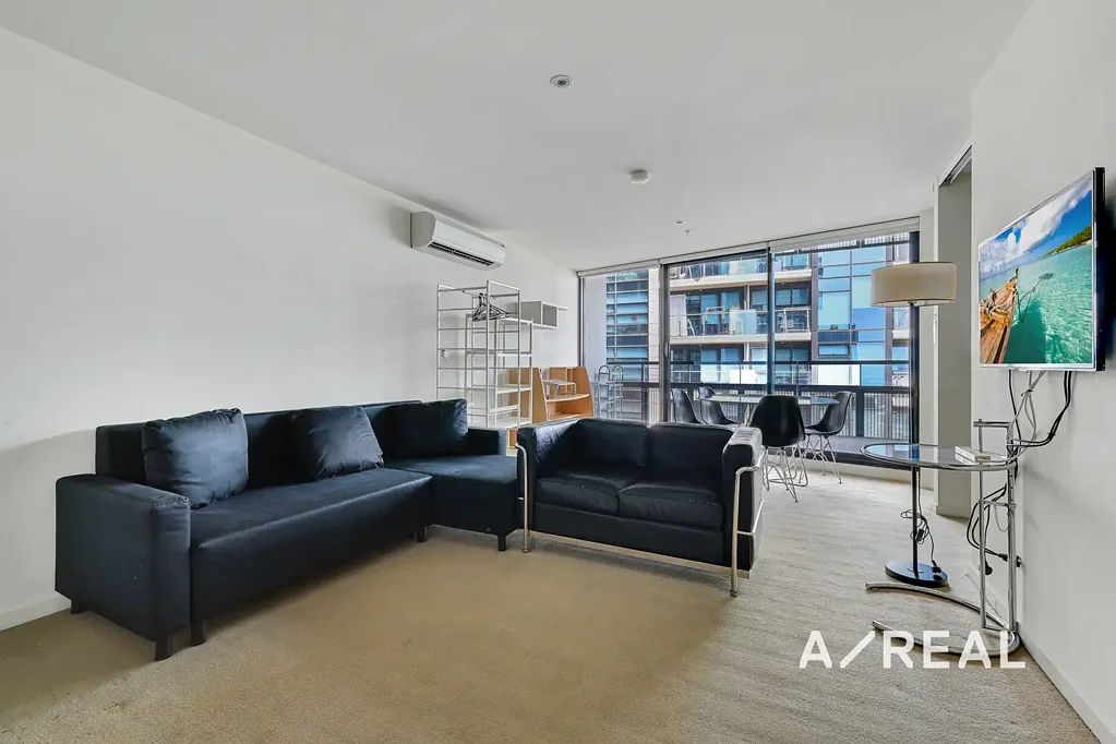 “Prime CBD Living – Fully Furnished Apartment Opposite Queen Victoria Market”