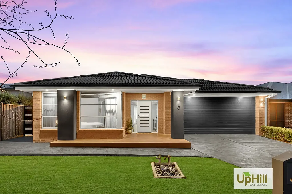 3 Hollywell Road, Clyde North, VIC 3978