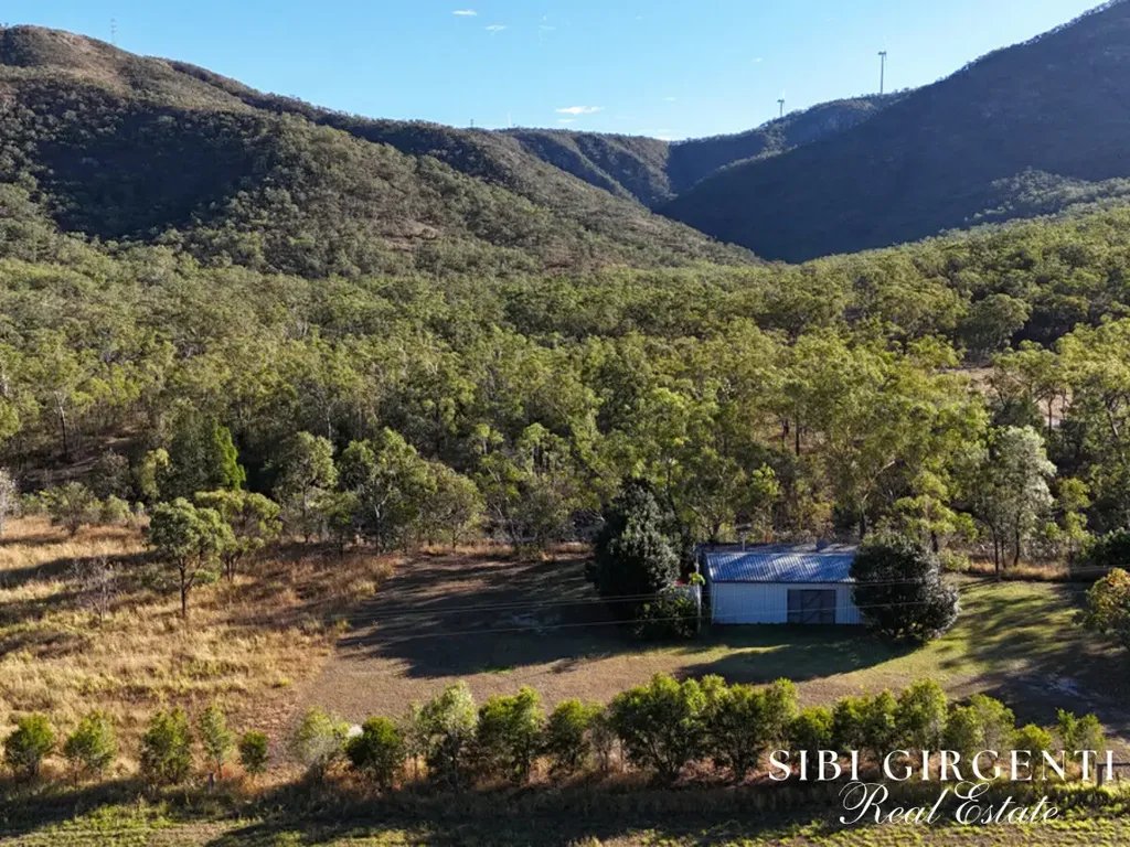 Mutchilba A Rare Lifestyle Sanctuary with Unmatched Views and Creek