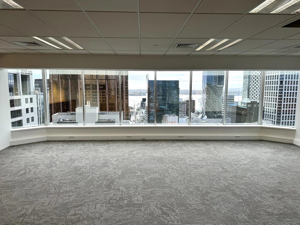 Auckland Central Quality Queen Street offering