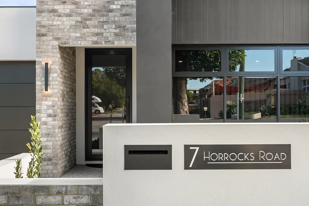 Booragoon 4침실 Booragoon's Benchmark in Luxury Living