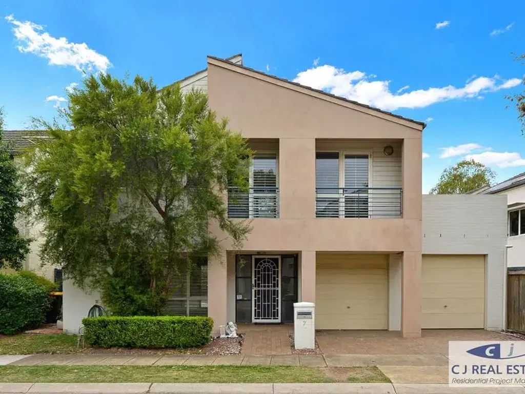 This generous-sized 4 bedroom will suite any family