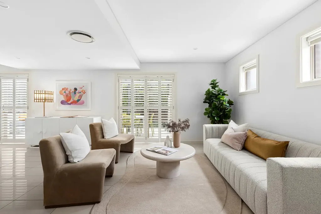 Summer Hill 3Kwarto Spacious Split-Level Townhouse in a Convenient Summer Hill Setting