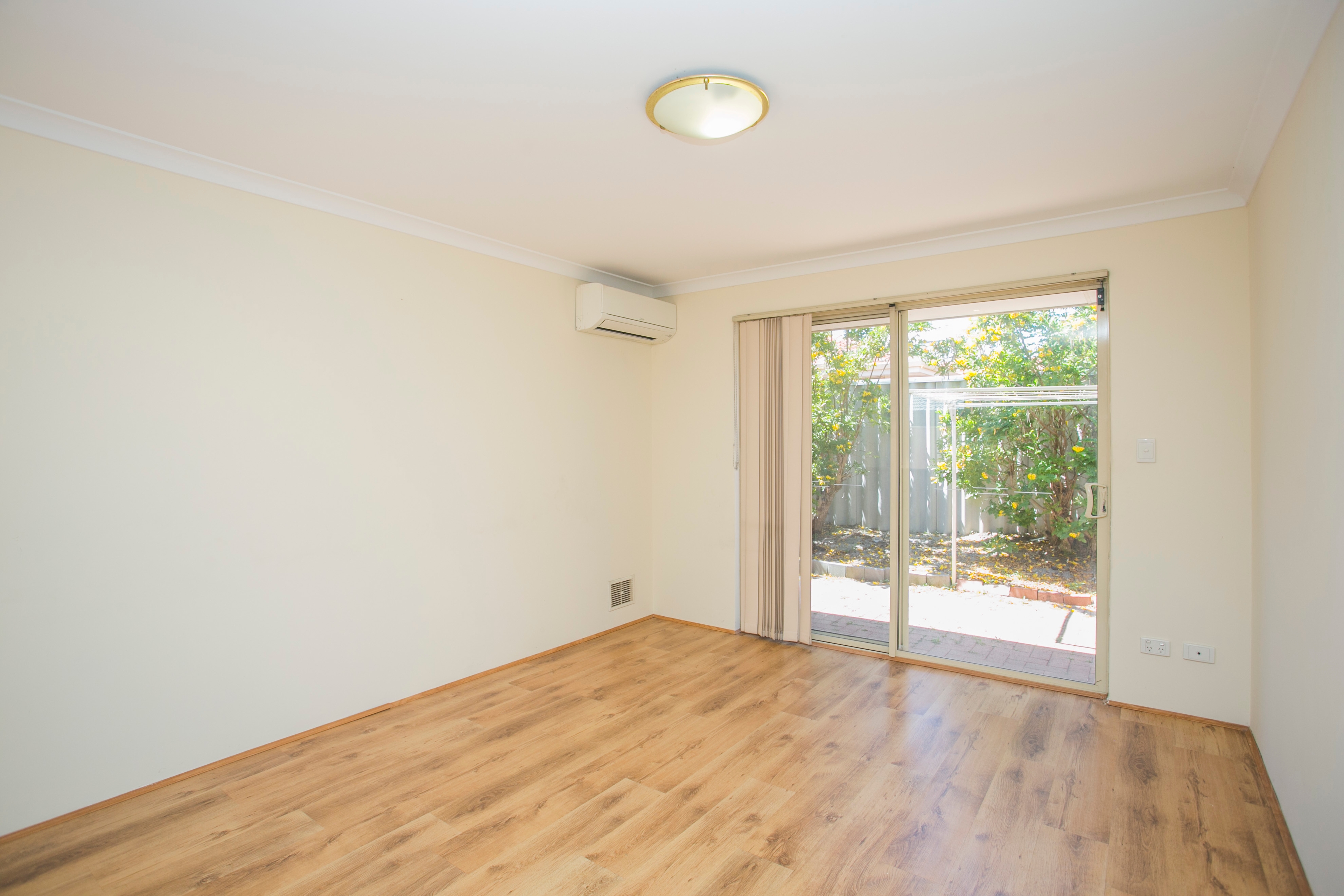 UNIT 3 53 BEATTY AV, EAST VICTORIA PARK WA 6101, 0 Bedrooms, 0 Bathrooms, House