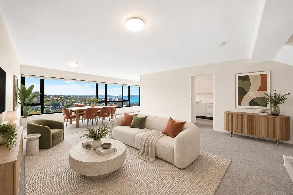 Spacious Split-Level Apartment with Harbour Views