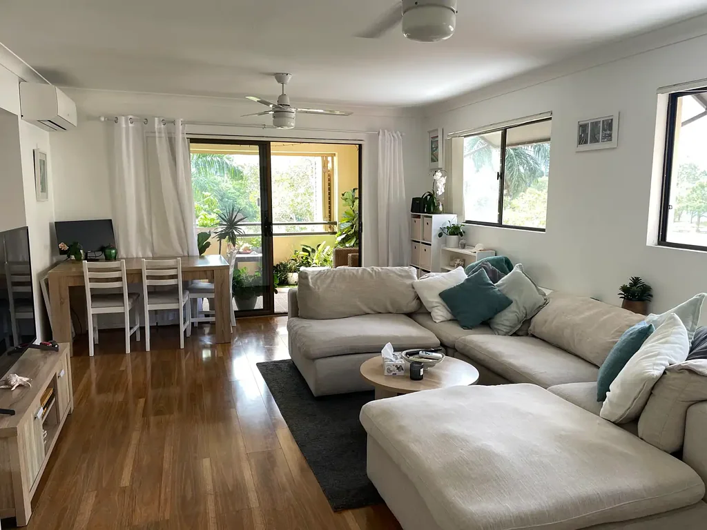 4/37 Dixon Street, Coolangatta, QLD 4225