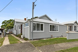 721 Pacific Highway, Belmont