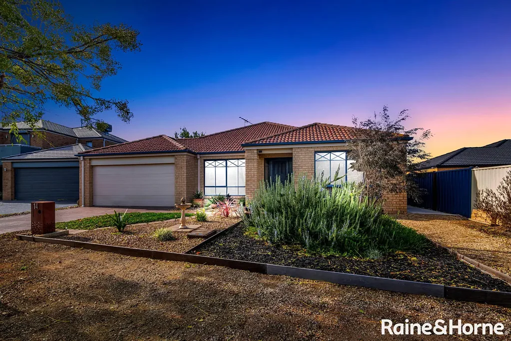 Spacious Family Home in Quiet Court Location