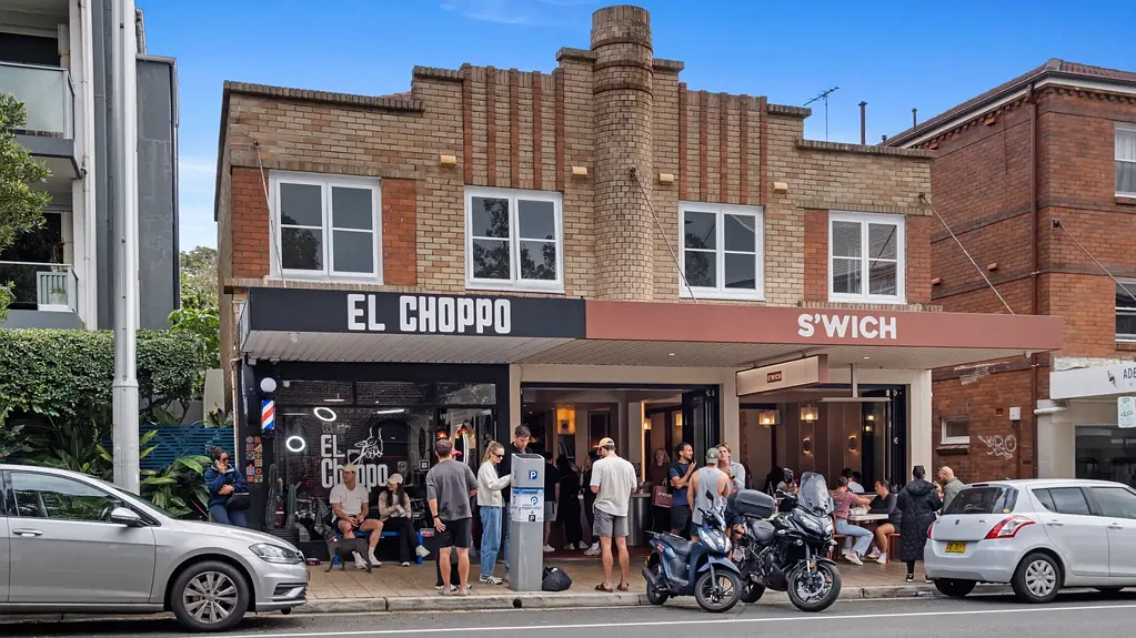 Bondi Beach 10Zimmer Whole block of 6 well-maintained apartments and 2 retail shops
