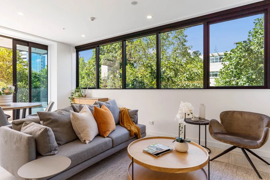 One Bedroom Apartment in Library 27
