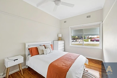 10 Danny Road, Lalor Park, NSW 2147, 3 habitaciones, 1 baños, House