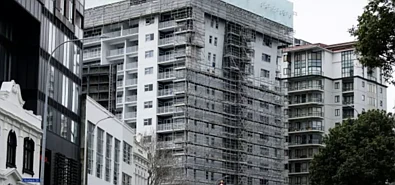 建商破产案发酵：分包商联手围剿清算人，誓要找回被吞的“保命钱”