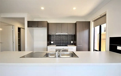 7 Bell Street, Silkstone, QLD 4304, 4 slaapkamers, 2 badkamers, House