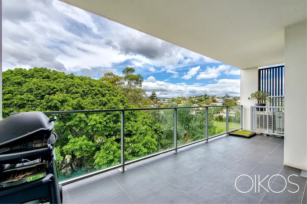 Lutwyche 2ਬੈੱਡਰੂਮ TOP-FLOOR LIVING WITH EXCEPTIONAL NATURAL LIGHT OVERLOOKING KEDRON BROOK
