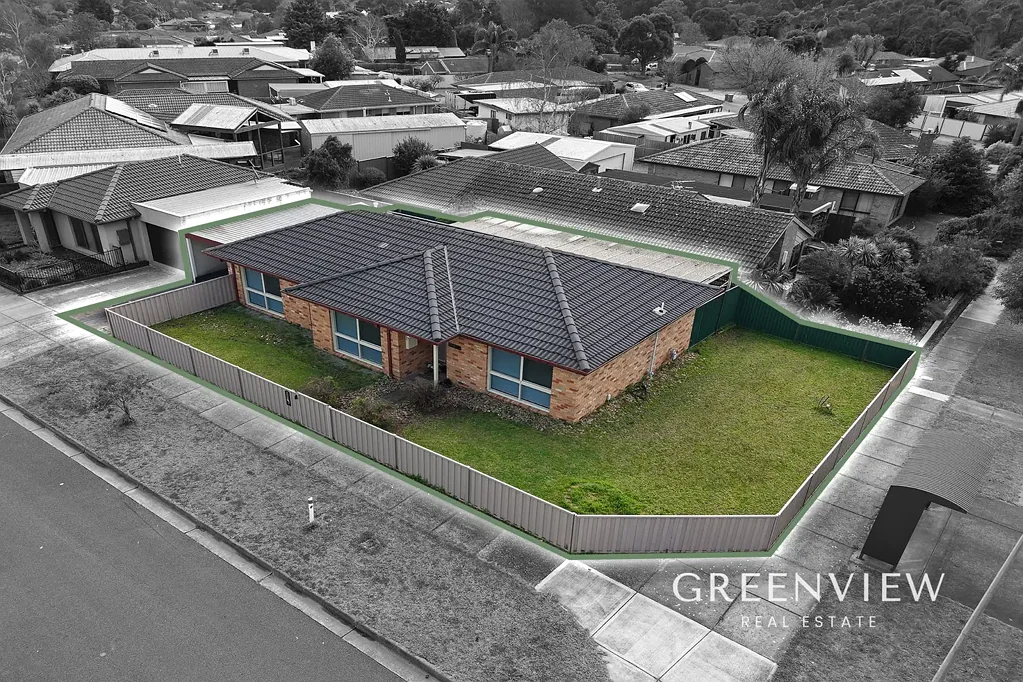 Cranbourne North 3બેડરૂમ Renovated Comfort in a Convenient Cranbourne North Location