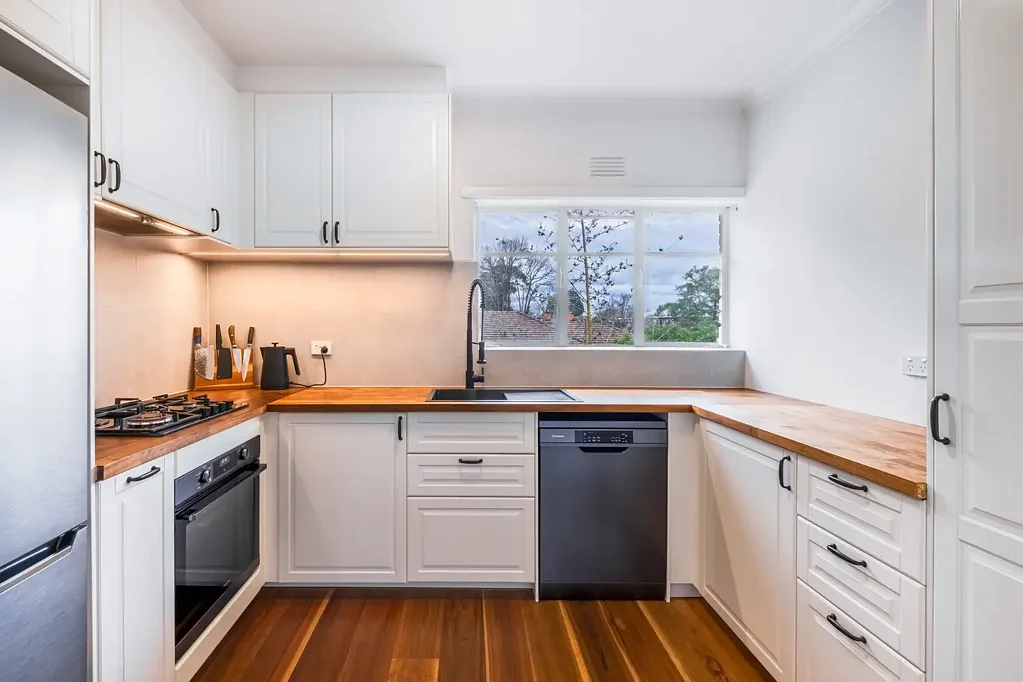 Inner City Convenience Meets Modern Comfort