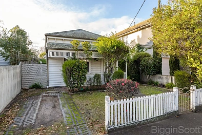 Labas ng Bahay - 16 OAK GR, BRIGHTON VIC 3186